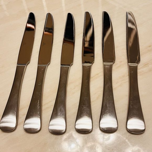 Mikasa COSMO Satin Flatware Set Of 6 Dinner Knives Stainless Beveled Edge 9 3/4” - Picture 2 of 5